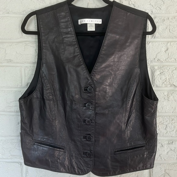 Black 100% Leather 5 Button Vest Size Large - Picture 1 of 7